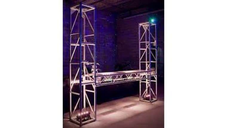 9′ Two Column Truss Bar | Rental