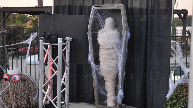 6′ Mummy & Coffin Prop | Rental 6′ Mummy & Coffin Prop | Rental