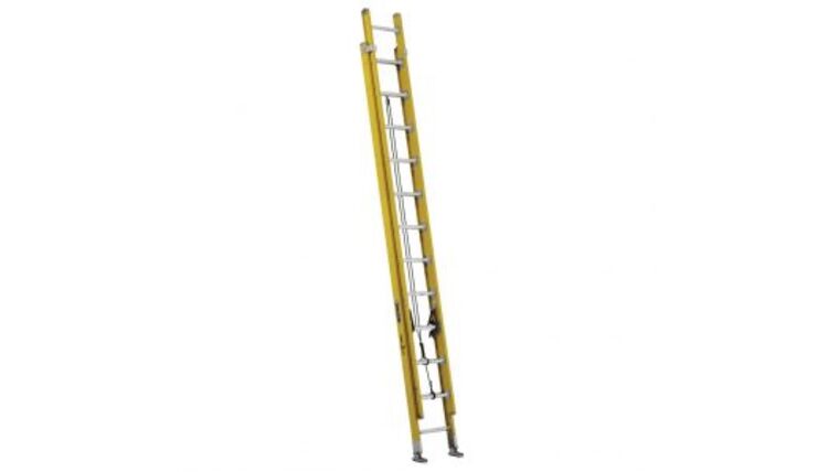 Ladder Green Fiberglass Extension Ladder – 24′ | Rental Ladder Green Fiberglass Extension Ladder – 24′ | Rental