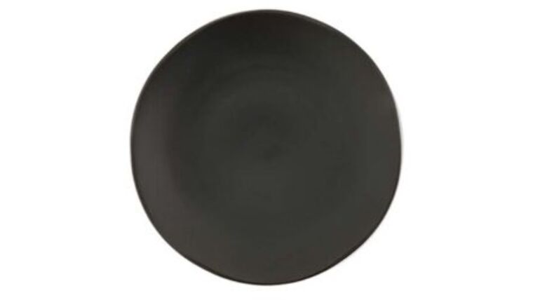 Heirloom Charcoal Charger Plate | Rental Heirloom Charcoal Charger Plate | Rental