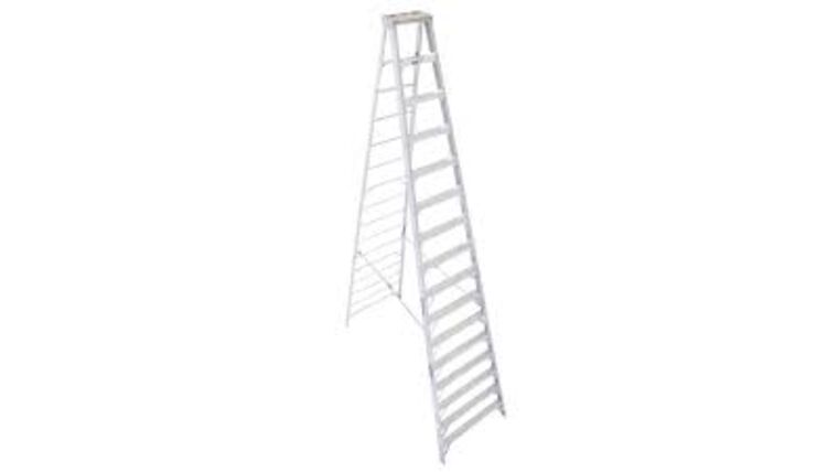 Ladder Aluminum – Step Ladder Aluminum 16′ | Rental Ladder Aluminum – Step Ladder Aluminum 16′ | Rental