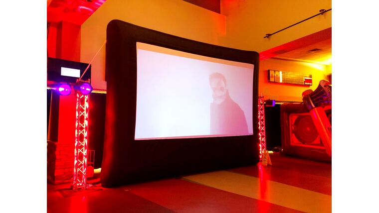 16′ x 9′ Inflatable Video Screen Showing Scary Videos | Rental 16′ x 9′ Inflatable Video Screen Showing Scary Videos | Rental