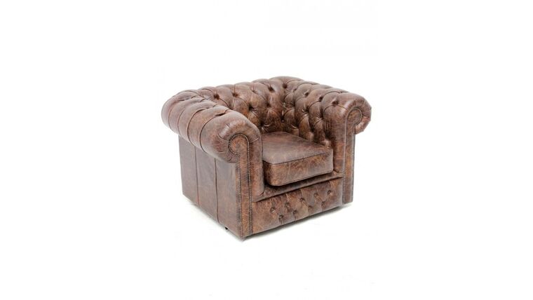 Chesterfield Armchair – Brown | Rental