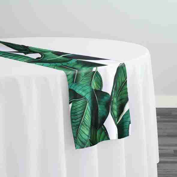 Beverly (Poly Print) Table Runner in Green/White | Rental Beverly (Poly Print) Table Runner in Green/White | Rental