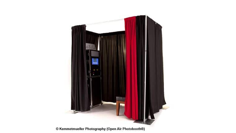 Enclosed Open Air Photo Booth | Rental