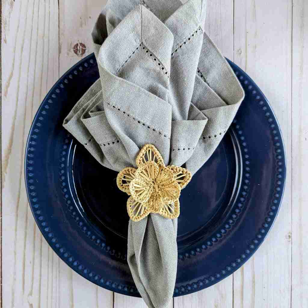 Star Flower Woven Napkin Ring | Rental Star Flower Woven Napkin Ring | Rental