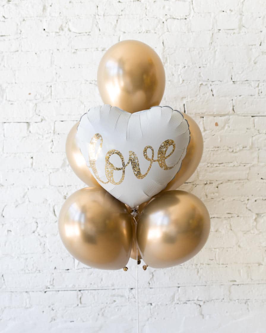 Golden – Love Foil Heart and 11in Balloons – bouquet of 7 | Rental Golden – Love Foil Heart and 11in Balloons – bouquet of 7 | Rental